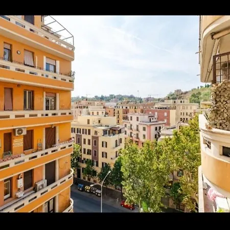 Apartment St Peter House